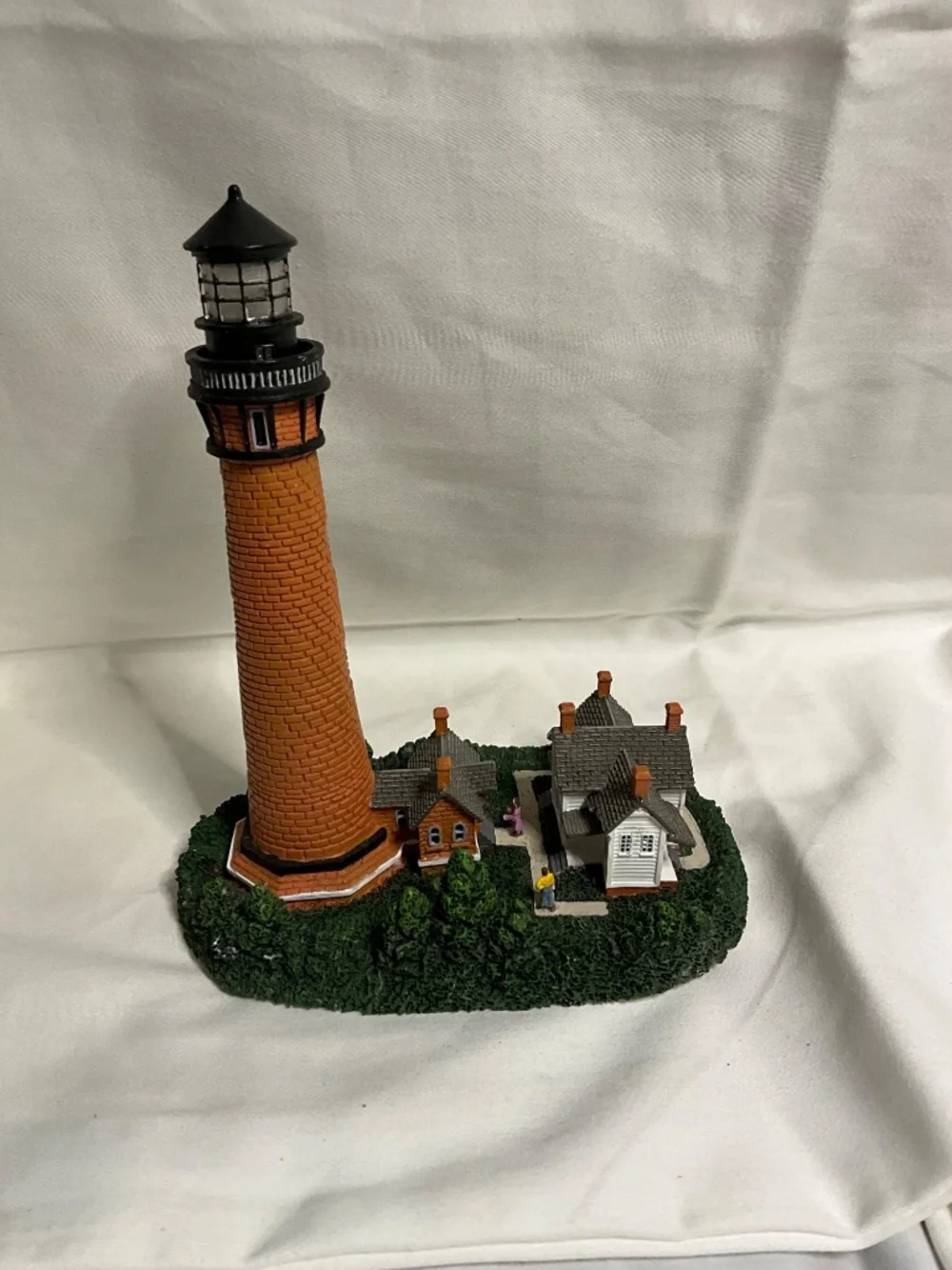 2003 Lefton Currituck Beach Lighthouse Figurine 1874 NC Light Up - CLEAN